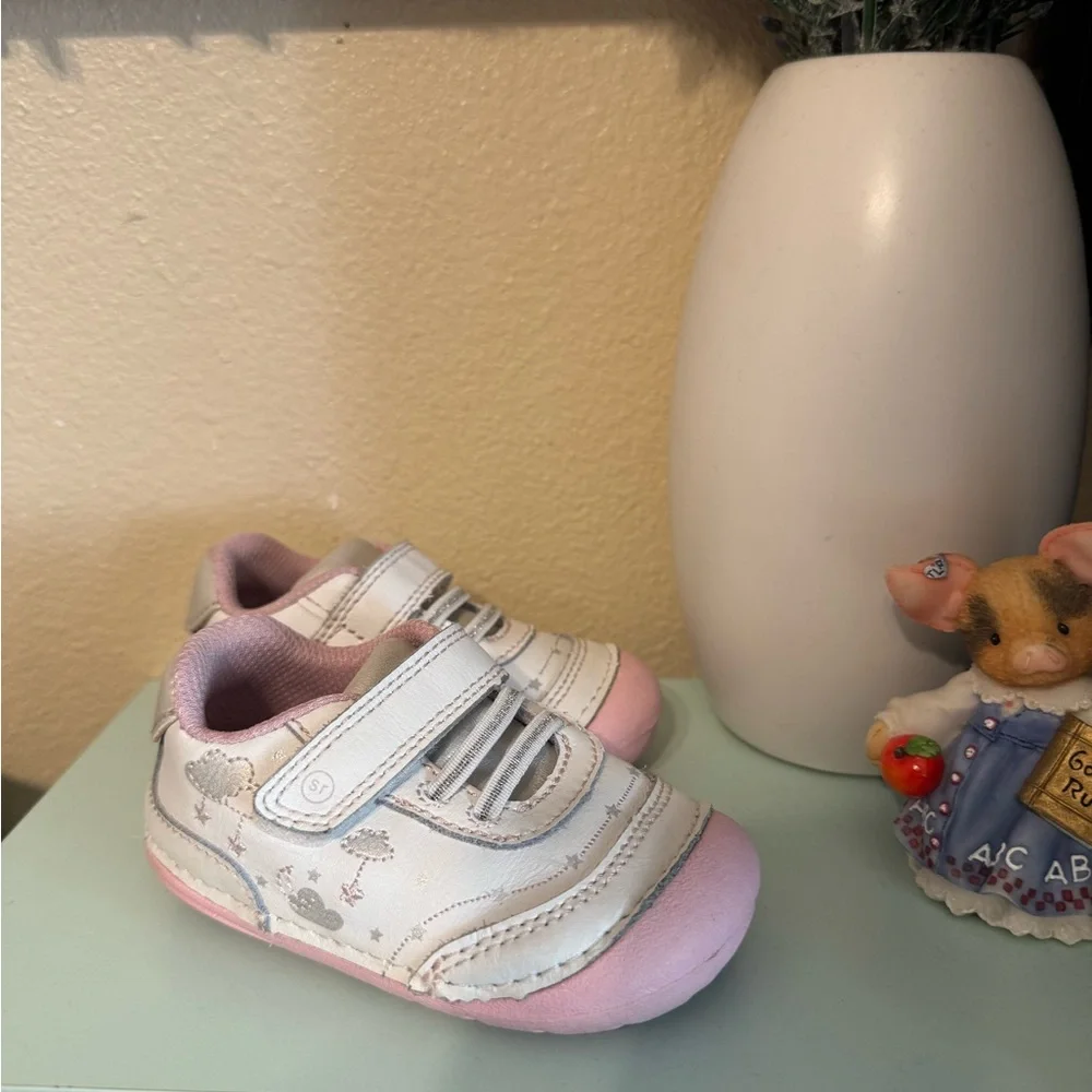 Baby Walker Shoes - Picture 2 of 4